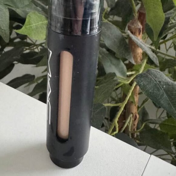 MAC Studio Fix Every-wear All over face pen - NW15 shade - NEW - Picture 3 of 5